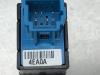 Start/stop switch from a Nissan Qashqai (J11) 1.6 DIG-T 163 16V 2017