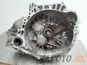 Used Gearbox Toyota Corolla Verso (R10/11) 2.2 D-4D 16V Price € 349,95 Margin scheme offered by Japoto Parts B.V.