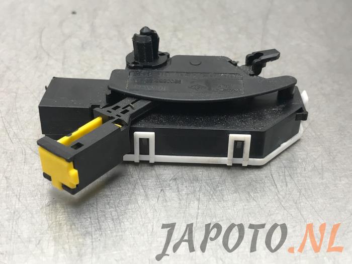 Nissan Qashqai Clutch switches stock