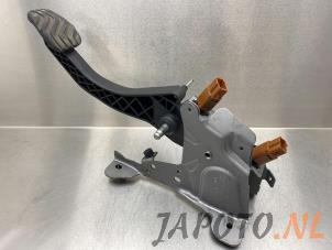 Used Clutch pedal Nissan Qashqai (J11) 1.6 DIG-T 163 16V Price € 29,95 Margin scheme offered by Japoto Parts B.V.