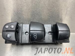 Used Multi-functional window switch Nissan Qashqai (J11) 1.2 DIG-T 16V Price € 44,95 Margin scheme offered by Japoto Parts B.V.