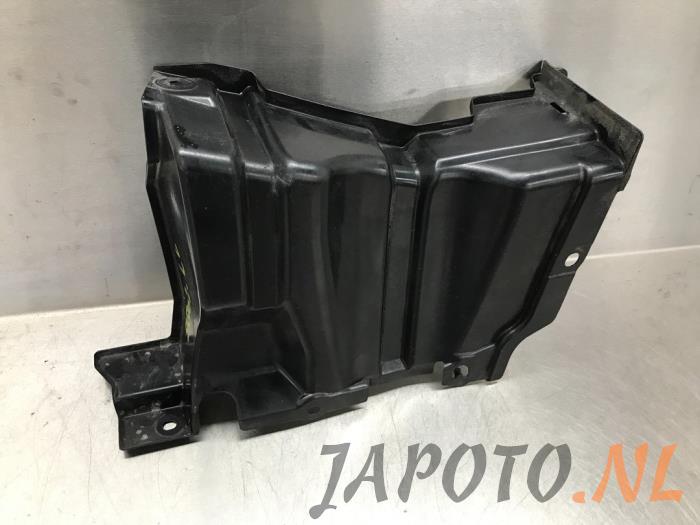 Begagnade Hasplåt Suzuki Celerio (LF) 1.0 12V Dualjet Pris € 26,24 Marginaltabell erbjuds av Japoto Parts B.V.