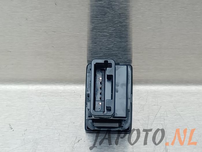 Interruptores Start/Stop de un Toyota Aygo (B40) 1.0 12V VVT-i 2015