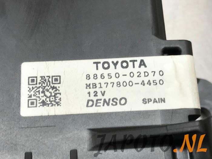 Steuergerät Kühlung van een Toyota Auris (E18) 1.4 D-4D-F 16V 2015