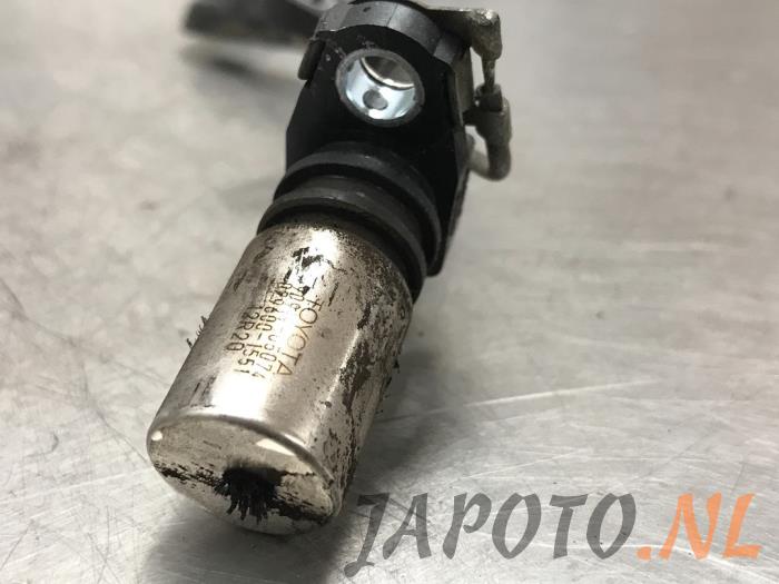 Kurbelwelle Sensor van een Toyota Auris (E18) 1.4 D-4D-F 16V 2015