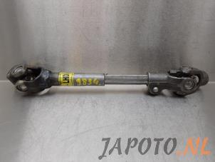 Używane Os kolumny kierownicy Suzuki Alto (GF) 1.0 12V Cena € 34,95 Procedura marży oferowane przez Japoto Parts B.V.