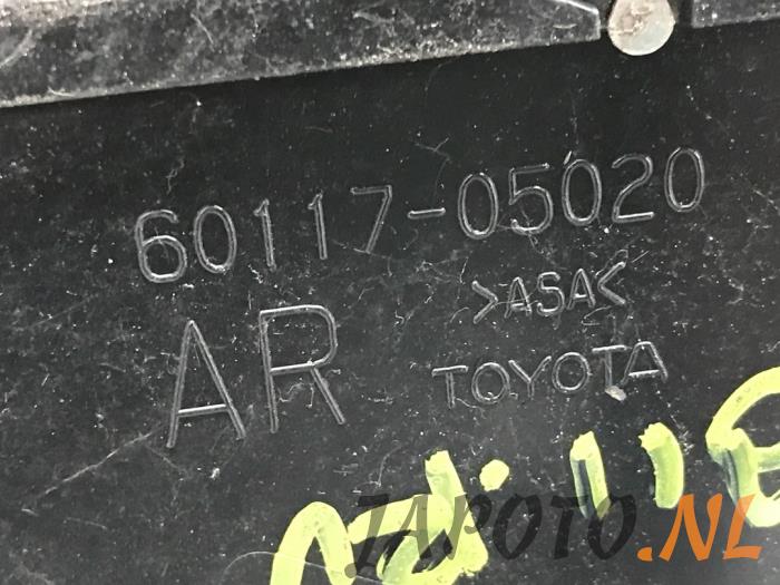 Pokrywa slupka A prawa z Toyota Avensis Wagon (T27) 1.8 16V VVT-i 2010