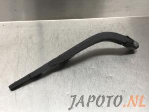 Used Rear wiper arm Suzuki Alto (GF) 1.0 12V Price € 19,95 Margin scheme offered by Japoto Parts B.V.