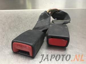 Usagé Insertion ceinture de sécurité arrière droite Lexus IS (E2) 200 2.0 24V Prix € 14,95 Règlement à la marge proposé par Japoto Parts B.V.
