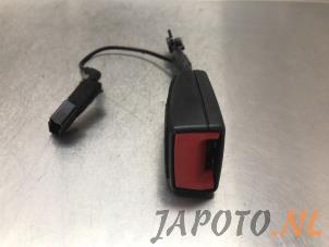 Used Front seatbelt buckle, right Chevrolet Aveo 1.3 D 16V Price € 14,95 Margin scheme offered by Japoto Parts B.V.