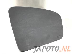 Usagé Airbag droite (tableau de bord) Mitsubishi Space Star (A0) 1.0 12V Prix € 195,00 Règlement à la marge proposé par Japoto Parts B.V.