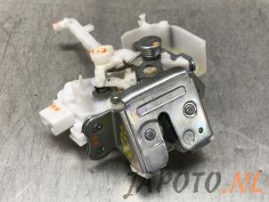 Used Tailgate lock mechanism Mitsubishi Space Star (A0) 1.0 12V Price € 39,95 Margin scheme offered by Japoto Parts B.V.