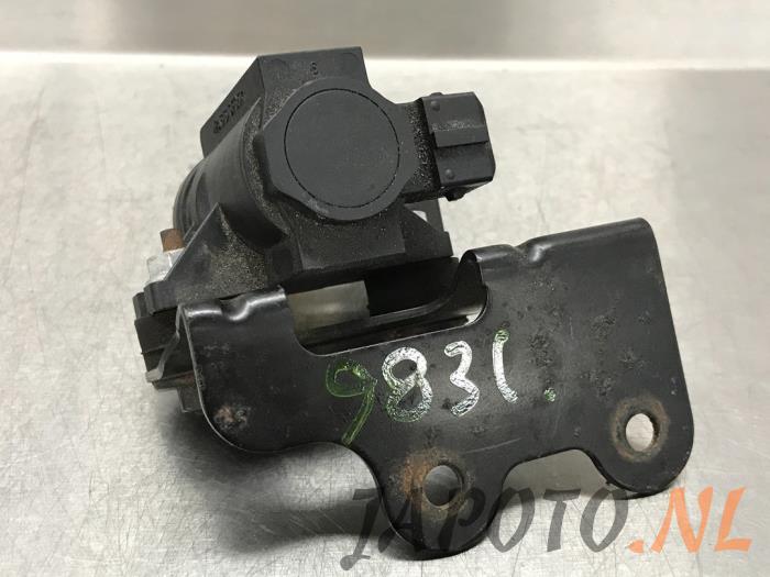 Turbo relief valve from a Daewoo Aveo 1.3 D 16V 2012