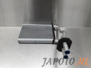 Usados Radiador de calefactor Suzuki Swift (ZA/ZC/ZD) 1.2 16V Precio € 39,95 Norma de margen ofrecido por Japoto Parts B.V.