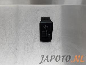 Used AIH headlight switch Suzuki Swift (ZA/ZC/ZD) 1.2 16V Price € 9,95 Margin scheme offered by Japoto Parts B.V.