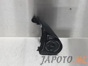 Used Steering wheel switch Honda Civic Tourer (FK) 1.6 i-DTEC Advanced 16V Price € 34,95 Margin scheme offered by Japoto Parts B.V.