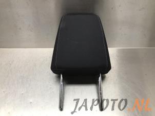 Used Headrest Toyota Yaris IV (P21/PA1/PH1) 1.5 12V Hybrid Price € 39,99 Margin scheme offered by Japoto Parts B.V.