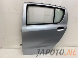 Gebrauchte Tür 4-türig links hinten Daihatsu Cuore (L251/271/276) 1.0 12V DVVT Preis € 99,95 Margenregelung angeboten von Japoto Parts B.V.