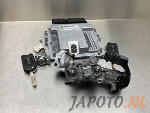 Usagé Serrure de contact + ordinateur Honda Civic Tourer (FK) 1.6 i-DTEC Advanced 16V Prix € 249,95 Règlement à la marge proposé par Japoto Parts B.V.