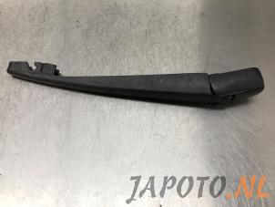 Used Rear wiper arm Honda Civic Tourer (FK) 1.6 i-DTEC Advanced 16V Price € 19,95 Margin scheme offered by Japoto Parts B.V.