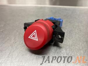 Used Panic lighting switch Isuzu D-Max 3.0 D 4x4 Price € 12,04 Inclusive VAT offered by Japoto Parts B.V.