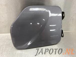 Used Tank cap cover Isuzu D-Max 3.0 D 4x4 Price € 48,34 Inclusive VAT offered by Japoto Parts B.V.