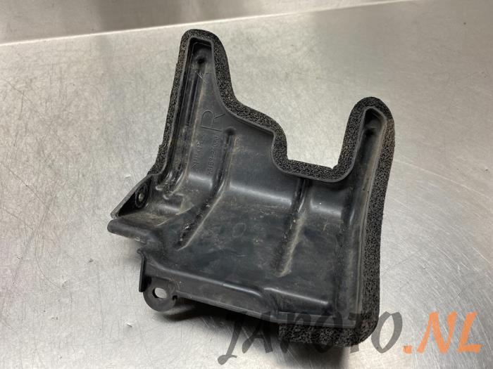 Gebrauchte Abdeckplatte sonstige Lexus SC 430 4.3i 32V VVT-i Preis € 41,95 Margenregelung angeboten von Japoto Parts B.V.