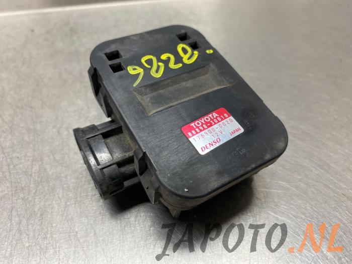 Używane Modul (rózne) Lexus SC 430 4.3i 32V VVT-i Cena € 31,45 Procedura marży oferowane przez Japoto Parts B.V.