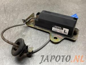 Usados Sensor de presión de neumáticos Lexus SC 430 4.3i 32V VVT-i Precio € 34,95 Norma de margen ofrecido por Japoto Parts B.V.