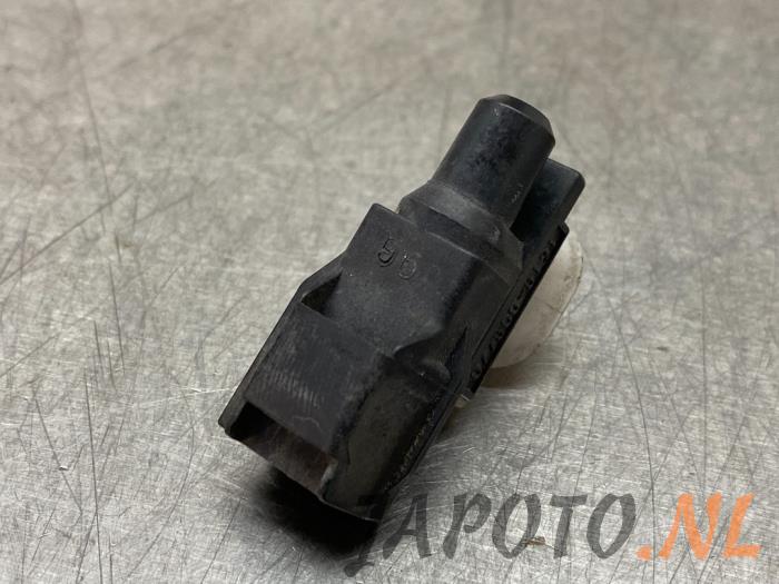 Begagnade Utetemperatursensor Lexus SC 430 4.3i 32V VVT-i Pris € 15,74 Marginaltabell erbjuds av Japoto Parts B.V.