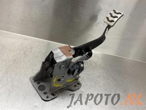Used Clutch pedal Kia Picanto (JA) 1.0 T-GDI 12V Price € 60,49 Inclusive VAT offered by Japoto Parts B.V.