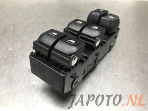 Used Multi-functional window switch Kia Picanto (JA) 1.0 T-GDI 12V Price € 42,34 Inclusive VAT offered by Japoto Parts B.V.