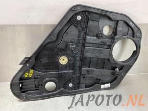 Usagé Mécanique vitre 4portes arrière droite Hyundai i40 CW (VFC) 2.0 GDI 16V Prix € 49,95 Règlement à la marge proposé par Japoto Parts B.V.
