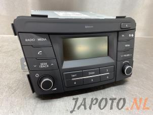 Usados Reproductor de CD y radio Hyundai i40 CW (VFC) 2.0 GDI 16V Precio € 149,95 Norma de margen ofrecido por Japoto Parts B.V.