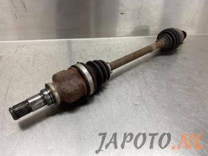 Usagé Cardan gauche (transmission) Toyota Aygo (B10) 1.0 12V VVT-i Prix € 19,95 Règlement à la marge proposé par Japoto Parts B.V.