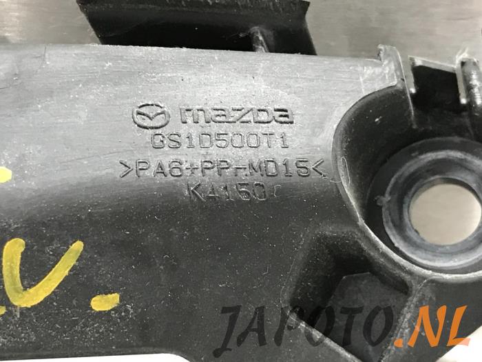 Stoßstangenstütze rechts vorne van een Mazda 6 (GH12/GHA2) 2.0i 16V S-VT 2008