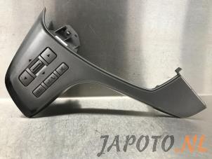 Usados Mando de radio volante Mazda 6 (GH12/GHA2) 2.0i 16V S-VT Precio € 34,95 Norma de margen ofrecido por Japoto Parts B.V.