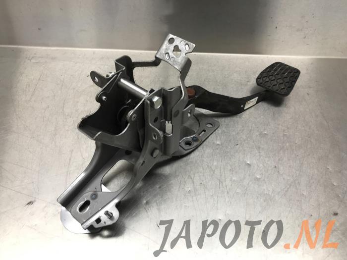 Używane Pedal hamulca Mazda 6 (GH12/GHA2) 2.0i 16V S-VT Cena € 26,20 Procedura marży oferowane przez Japoto Parts B.V.