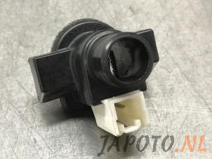 Used Interior temperature sensor Mazda 6 (GH12/GHA2) 2.0i 16V S-VT Price € 14,99 Margin scheme offered by Japoto Parts B.V.