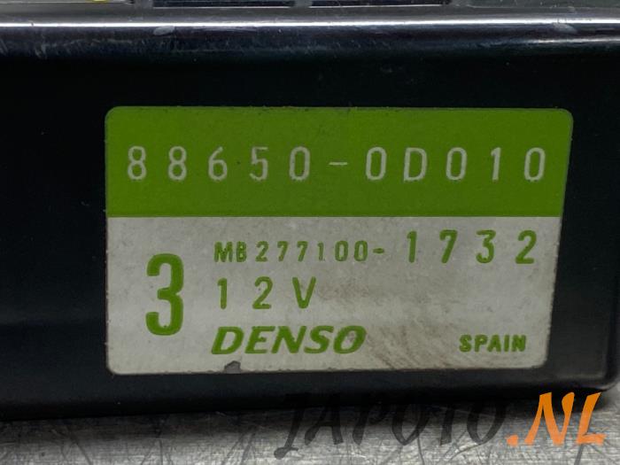 Module (miscellaneous) from a Toyota Yaris (P1) 1.3 16V VVT-i 2005