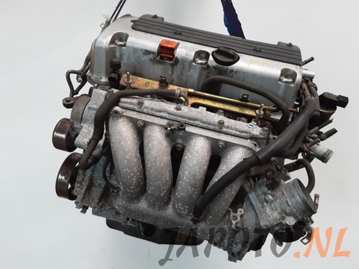 Motor van een Honda Accord (CL/CN) 2.0 i-VTEC 16V 2004