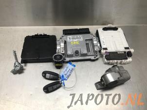 Usados Cerradura de contacto y ordenador Suzuki Baleno 1.0 Booster Jet Turbo 12V Precio € 275,00 Norma de margen ofrecido por Japoto Parts B.V.