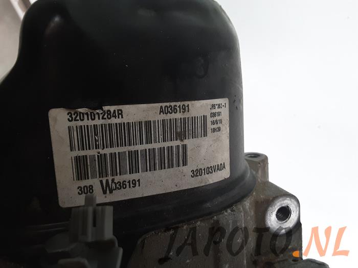 Gearbox from a Nissan Note (E12) 1.5 dCi 90 2015