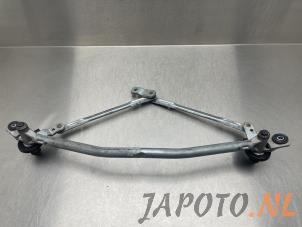 Used Wiper mechanism Kia Sportage (SL) 1.6 GDI 16V 4x2 Price € 39,95 Margin scheme offered by Japoto Parts B.V.