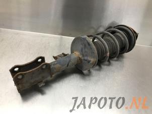 Used Front shock absorber rod, right Suzuki Grand Vitara II (JT) 1.6 16V Price € 40,00 Margin scheme offered by Japoto Parts B.V.
