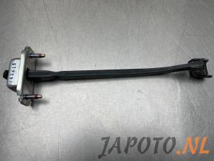 Used Rear door stop 4-door, left Isuzu D-Max (TFR/TFS) 2.5 D Twin Turbo Price € 36,29 Inclusive VAT offered by Japoto Parts B.V.