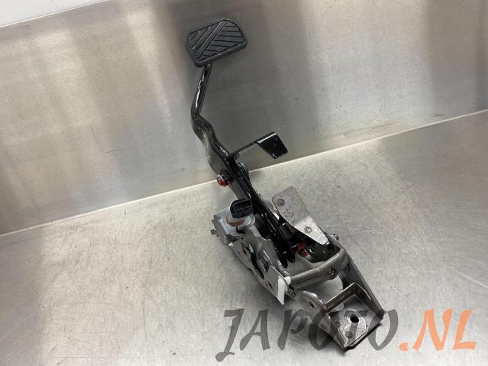 Używane Pedal hamulca Suzuki Vitara (LY/MY) 1.4 Booster Jet Turbo 16V SHVS AllGrip Cena € 26,20 Procedura marży oferowane przez Japoto Parts B.V.
