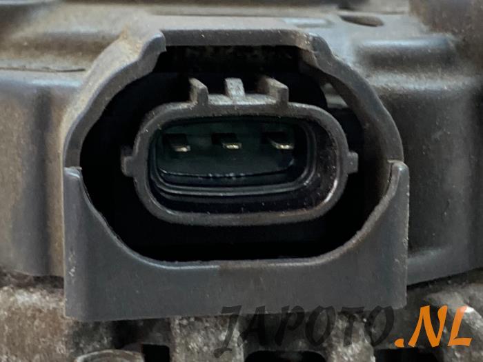 Dynamo d'un Hyundai iX35 (LM) 1.6 GDI 16V 2010