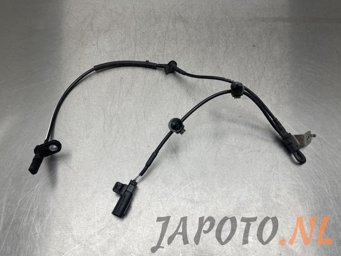 Używane Czujnik ABS Suzuki Vitara (LY/MY) 1.4 Booster Jet Turbo 16V SHVS AllGrip Cena € 26,20 Procedura marży oferowane przez Japoto Parts B.V.