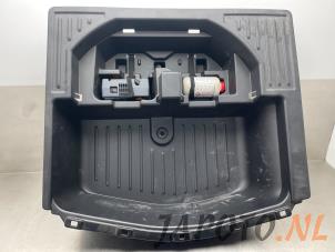 Used Spare wheel holder Nissan Note (E12) 1.5 dCi 90 Price € 59,95 Margin scheme offered by Japoto Parts B.V.